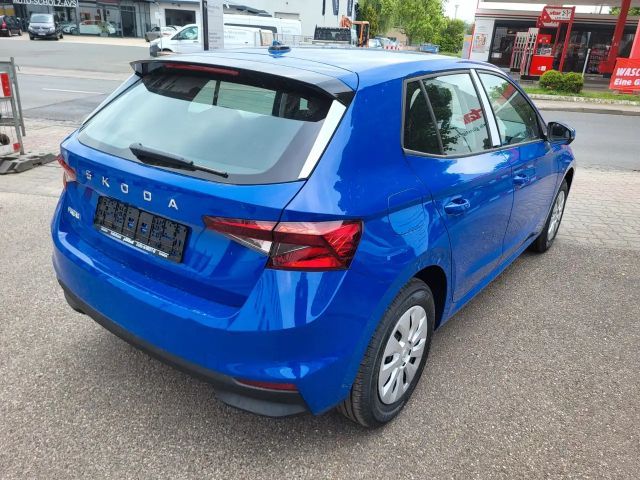 Skoda Fabia Essence 1.0 MPI 59 KW 5-Gang Vorführwagen