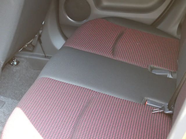 Mitsubishi Space Star Star