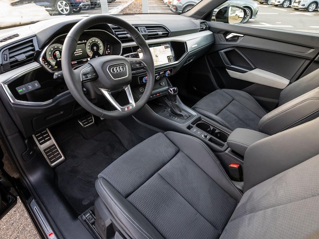 Audi Q3 35 TFSI S-Tronic