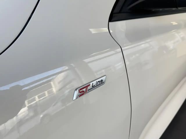 Ford Focus ST Line TDCi Wagon