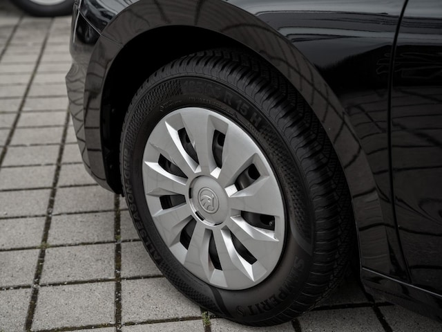 Skoda Fabia 1.0 MPI 5-GANG SpurH SoundSys