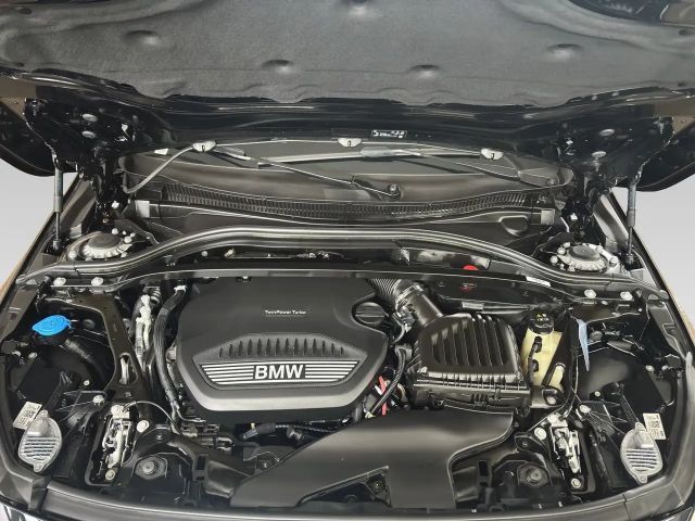 BMW 118 118d Advantage pakket Sedan