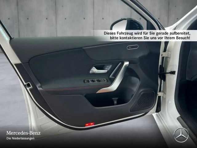 Mercedes-Benz A 200 AMG Line