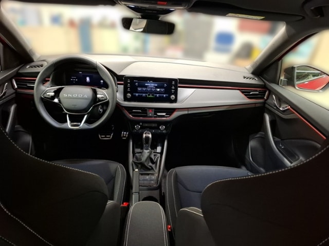 Skoda Scala 1,5 DSG MATRIX PANO EL-HK RFK 18Z SHZ