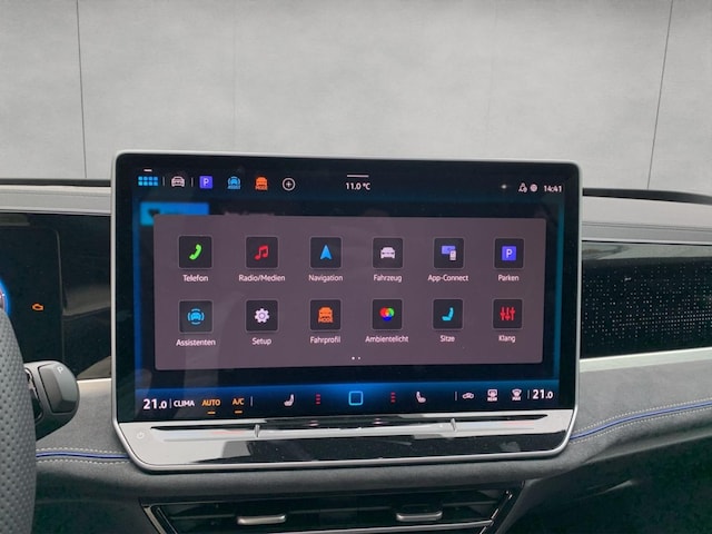 Volkswagen Passat 4Motion DSG R-Line