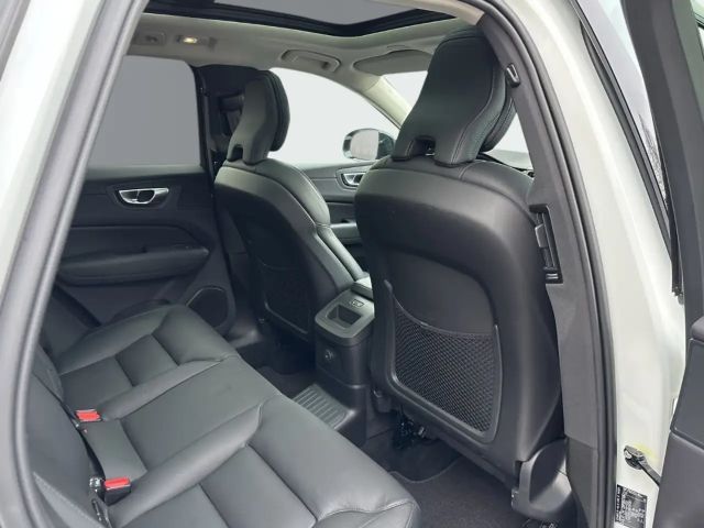 Volvo XC60 AWD Dark Plus Recharge T6