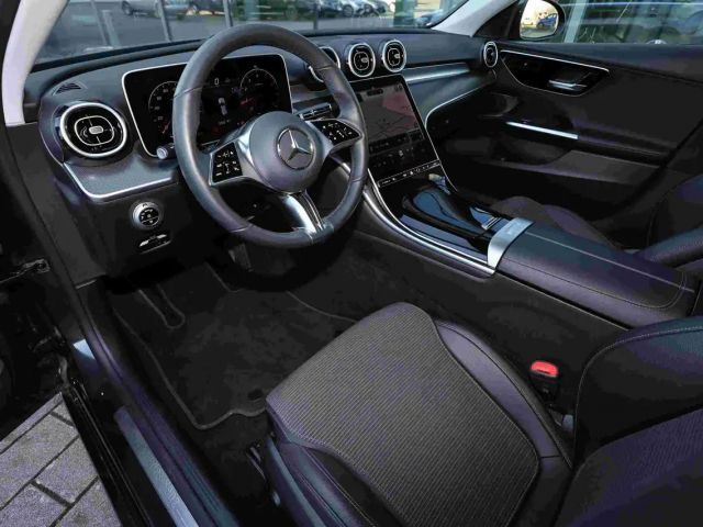 Mercedes-Benz C 180 AVANTGARDE Estate