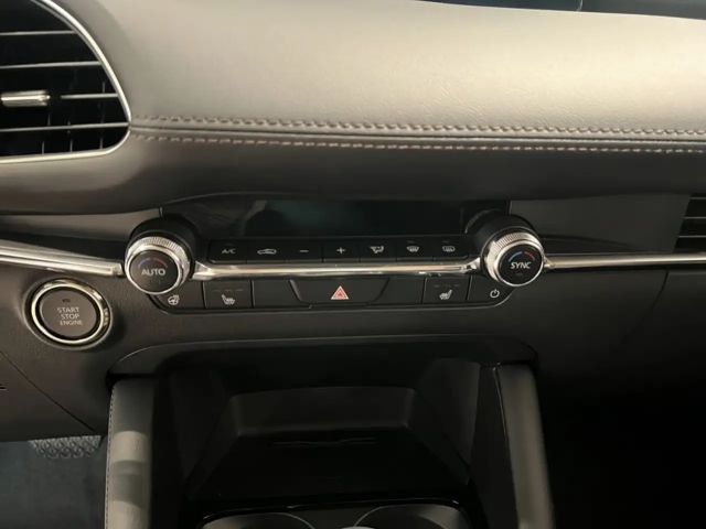 Mazda 3 SkyActiv Takumi e-Skyactiv