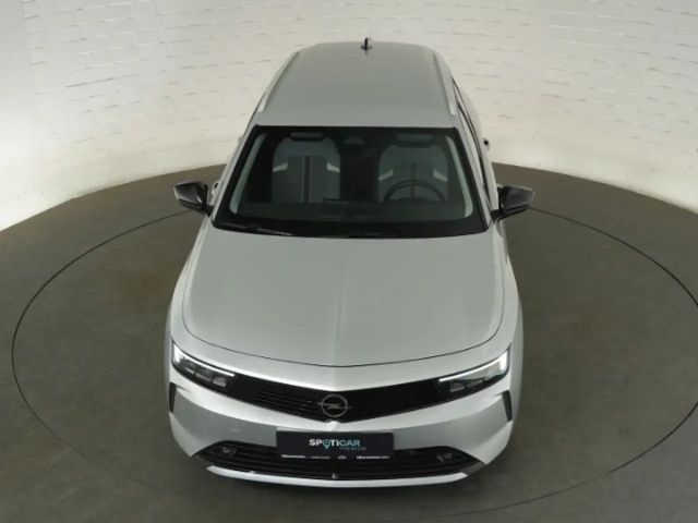 Opel Astra Elegance Sports Tourer