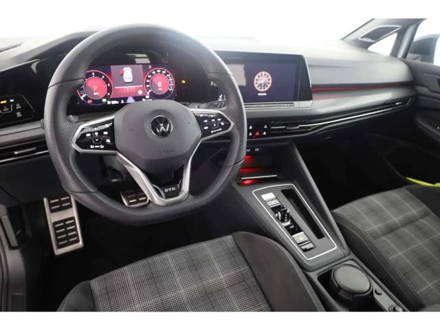 Volkswagen Golf 2.0 TDI DSG GTD Style