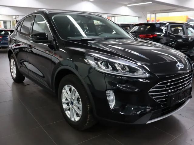 Ford Kuga Hybrid Titanium