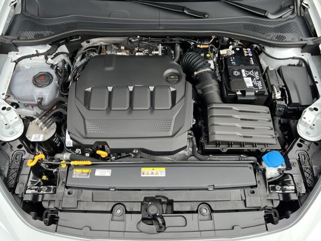 Cupra Leon 2.0 TDI LED+NAVI+AHK+FULL LINK+PARKLENK+ACC