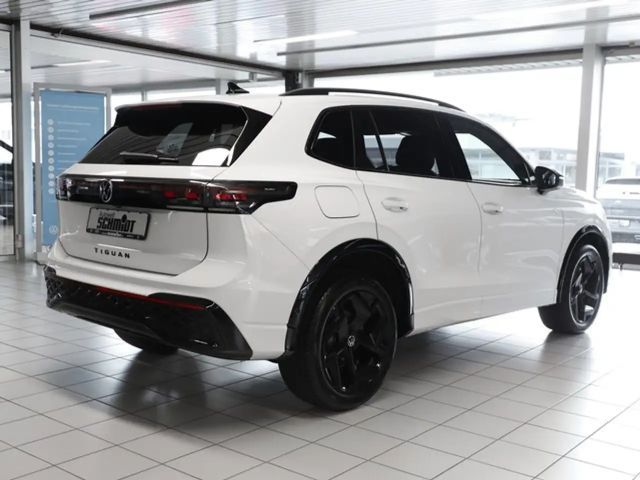 Volkswagen Tiguan DSG R-Line Style