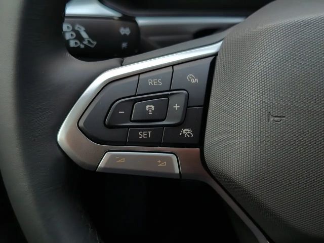 Volkswagen T-Roc Friends TSI