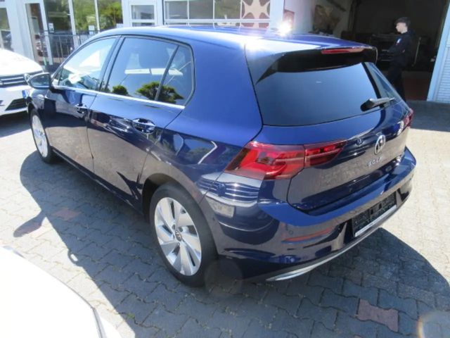 Volkswagen Golf 1.5 eTSI DSG IQ.Drive Style