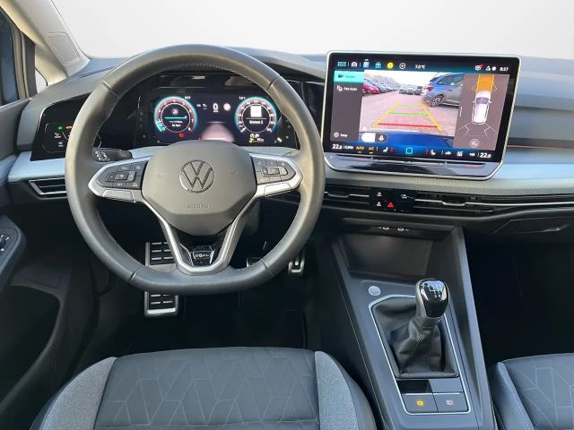 Volkswagen Golf 1.5 TSI