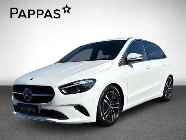 Mercedes-Benz B 180 B 180 d Sedan