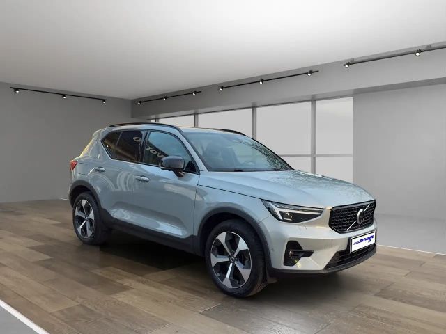 Volvo XC40 Dark Plus