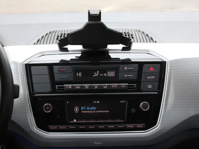 Volkswagen e-up! Plus Style