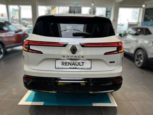 Renault Espace E-Tech Hybrid Iconic