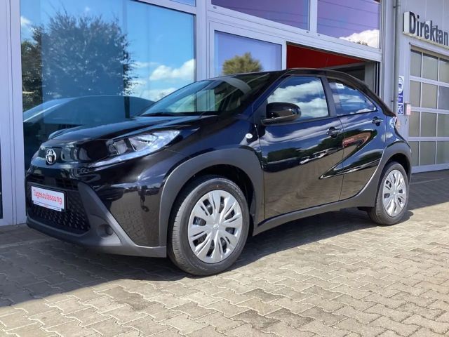Toyota Aygo X Business Hatchback S-CVT