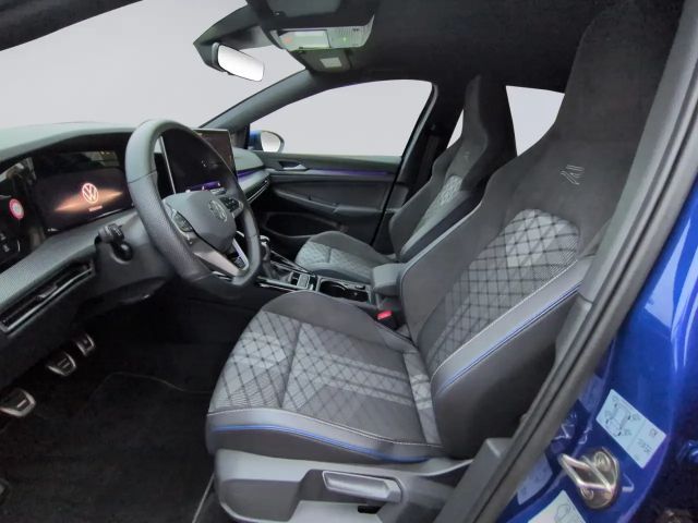 Volkswagen Golf 1.5 TSI Golf VIII R-Line