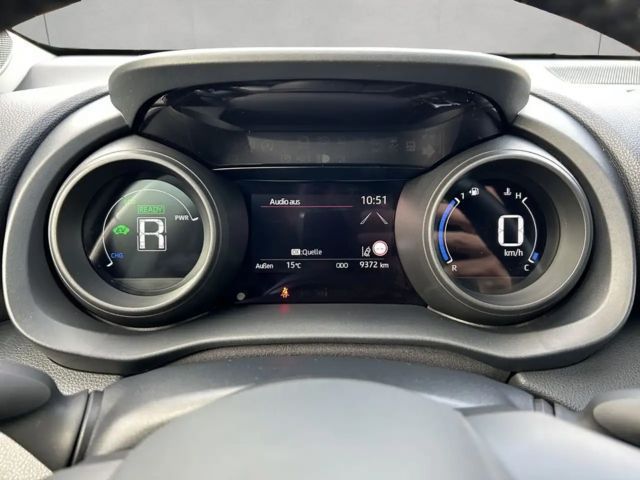 Toyota Yaris Hybride Team D VVT-i