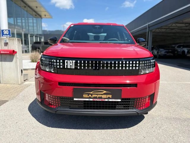 Fiat Grande Panda E RED