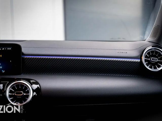 Mercedes-Benz CLA 250 CLA 250 e Coupé