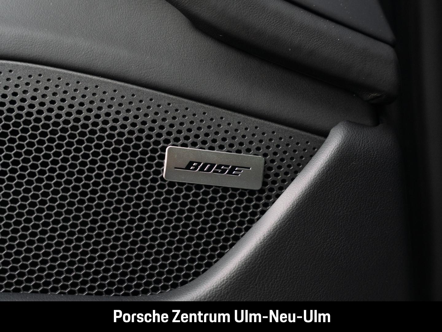 Porsche Taycan 4 Cross Turismo