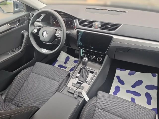 Skoda Superb 2.0 TDI Combi Style Style