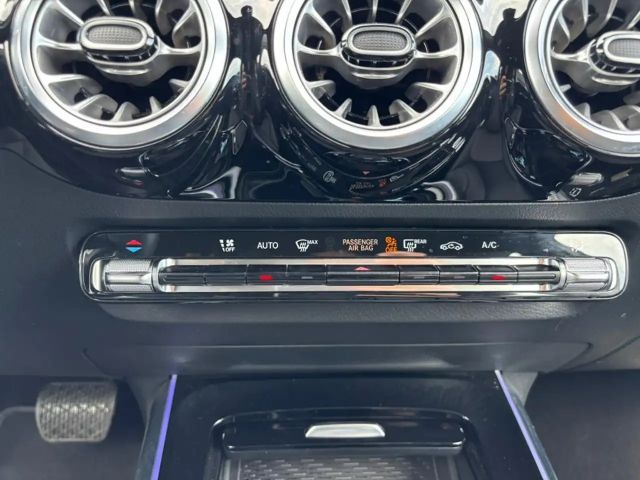 Mercedes-Benz B 200 B 200 d