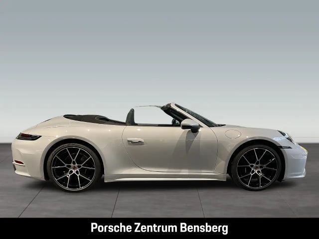 Porsche 992 Cabrio Carrera