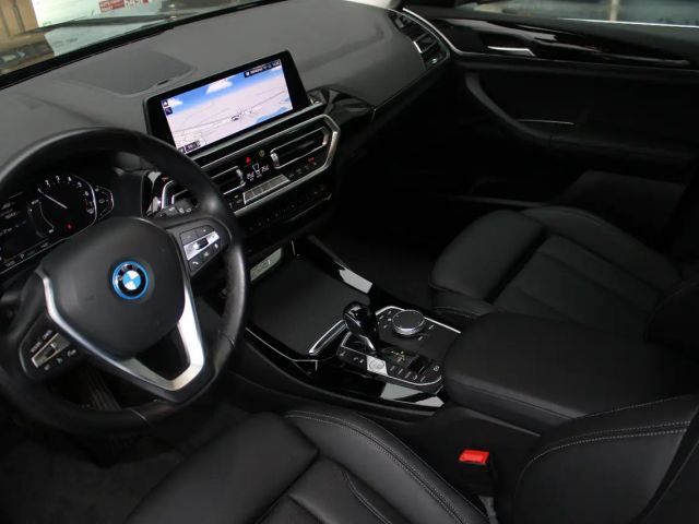 BMW X3 xDrive30e