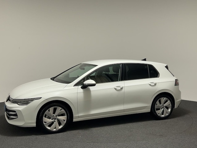 Volkswagen Golf 1.5 eTSI Golf VIII