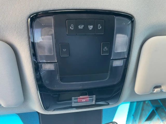 Hyundai Staria Trend