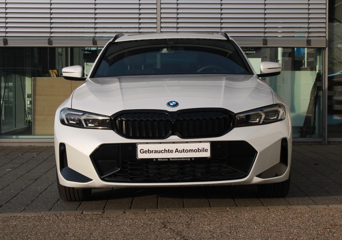 BMW 330 330e Touring xDrive