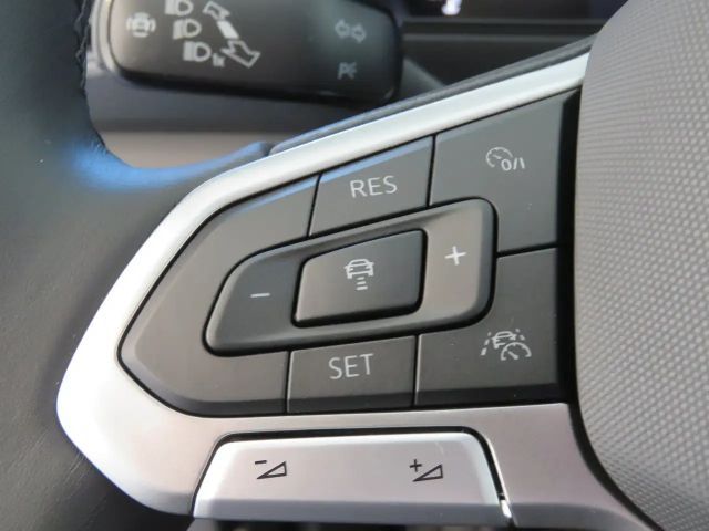 Volkswagen T-Cross 4Me TSI