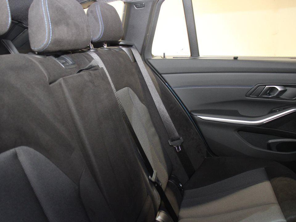 BMW 320 320d Touring