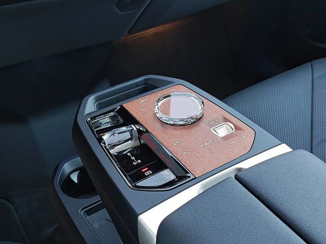 BMW iX xDrive50