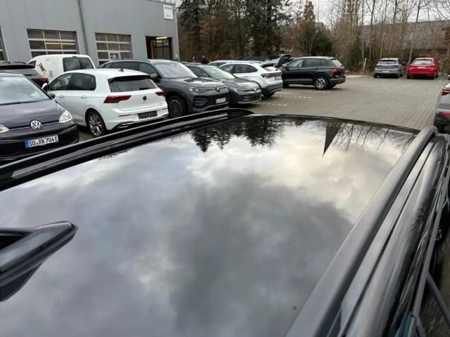 Volkswagen Golf 1.5 eTSI Golf VIII Variant