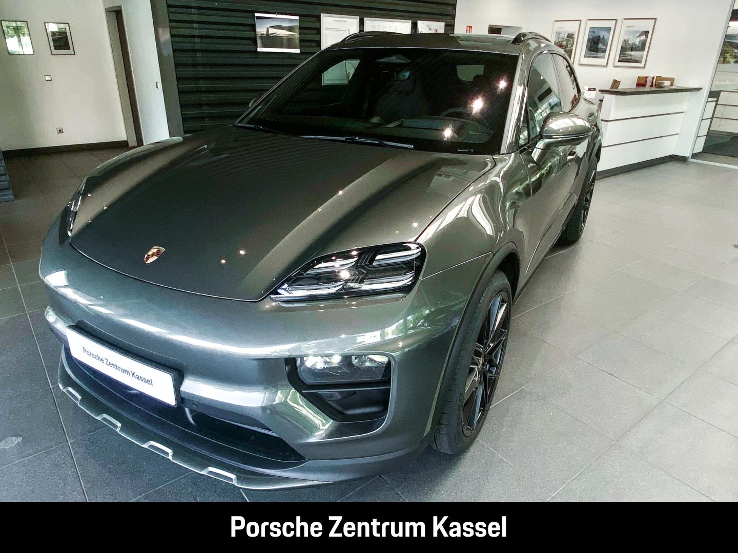 Porsche Macan 4