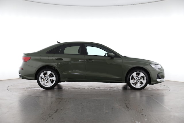 Audi A3 30 TFSI Sedan