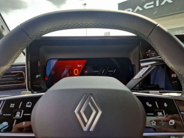 Renault 4 Comfort E-Tech Techno