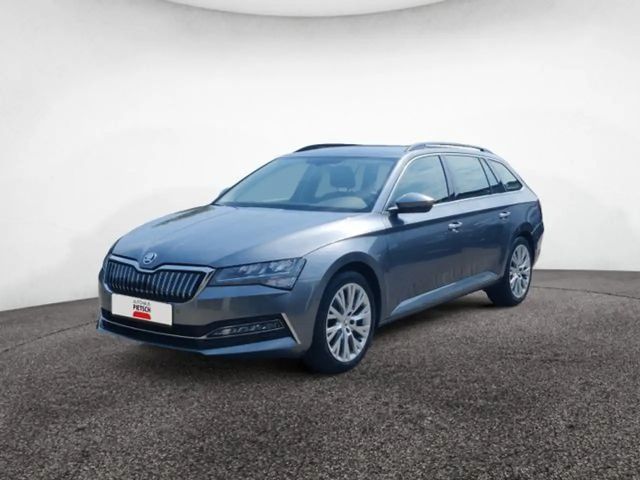 Skoda Superb 1.4 TSI Ambition Combi iV