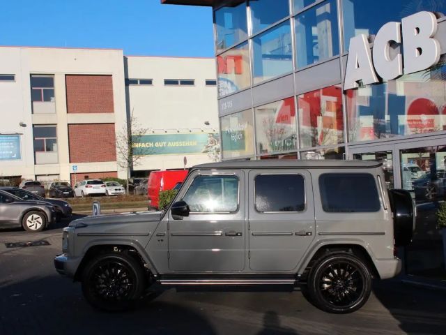 Mercedes-Benz G 500 AMG Line
