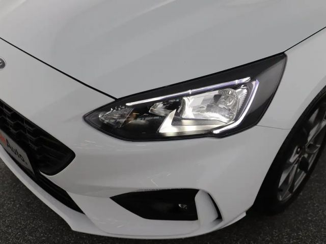 Ford Focus EcoBoost ST Line
