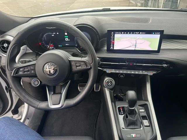 Alfa Romeo Tonale AWD Hybrid Veloce