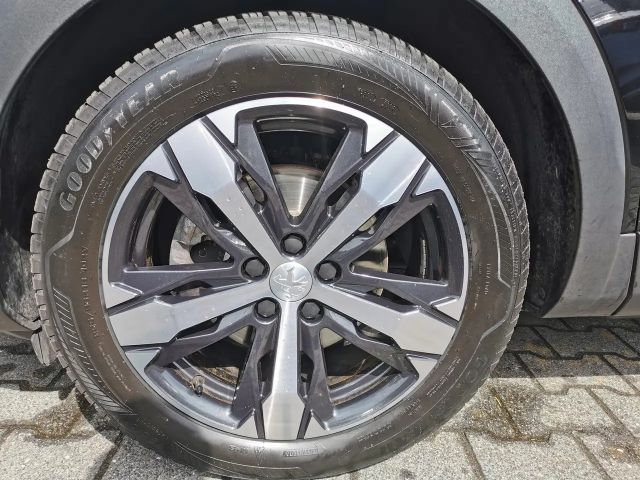 Peugeot 3008 Allure Pack PureTech