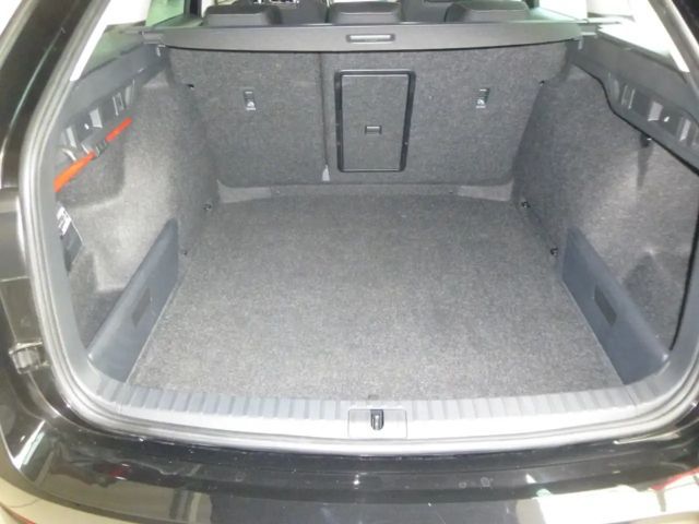 Skoda Octavia 2.0 TDI Combi Style Style